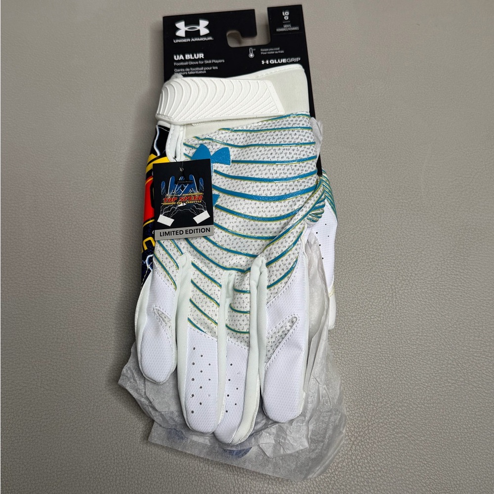 NWT Under Armour UA Blur Limited Edition Football Gloves Men’s Size Large